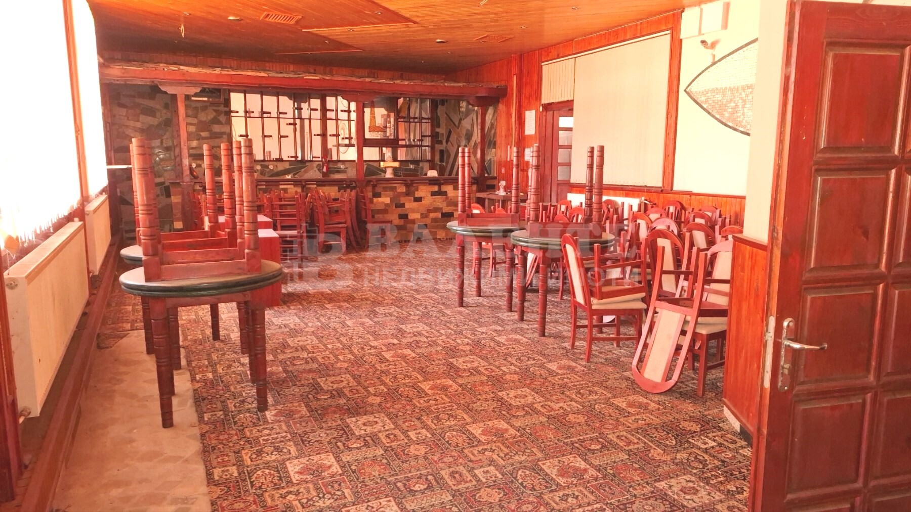1800